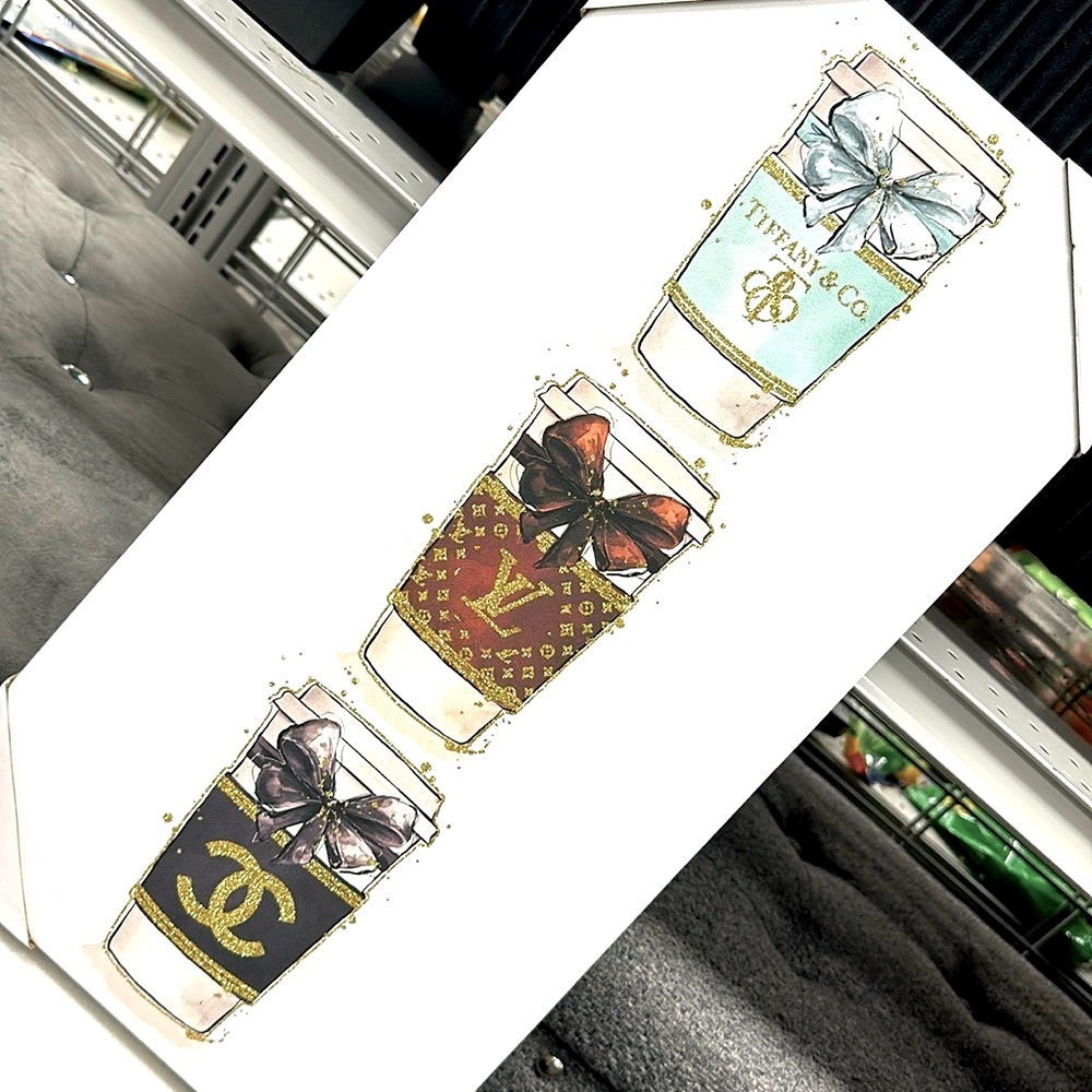 🛑SOLD🛑DESIGNER WALL ART 🖼️